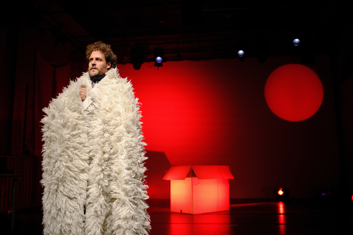 Kindheiten – Ballhaus Ost – vorschlag:hammer machen ein Stück mit Kindern für Erwachsene